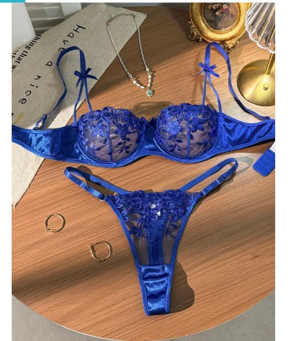 Valentine's Eve Light  Danube Group Ladies Sexy Lingerie Bra Women's Suit - the Temptation of a Seductive Night