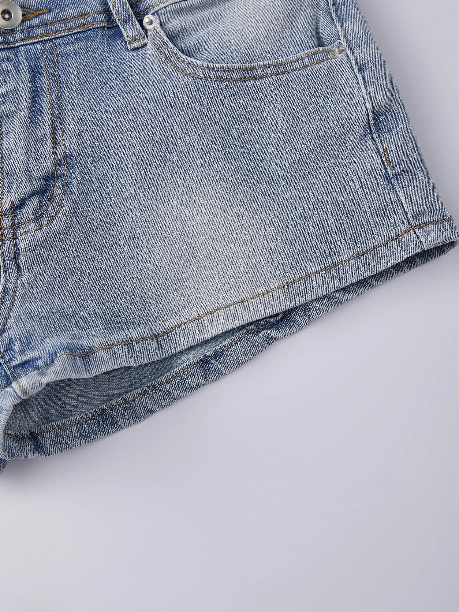 Women's Mini Jean Shorts with Pockets Low Rise Stretchy Denim Shorts Summer Sexy Casual Stylish Slim Fit Hot Short Pants