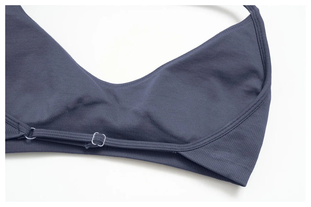 2 Pieces Seamless Yoga Sets Women Solid Color Sports Bra Tight Fitting Peach Buttocks Shorts Fitness Suit Gym Running Tracksuit
