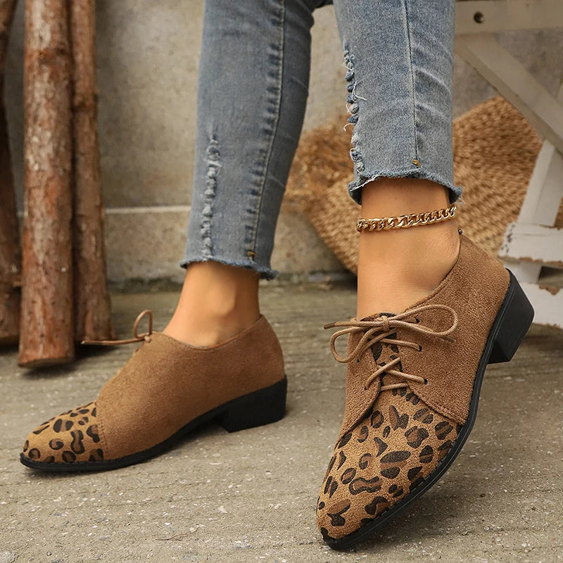 New Patchwork Loepord Pointed Toe Shoes for Women Retro Fax Suede Lacing Pumps Woman Shallow Square Heel Single Shoes Mujer