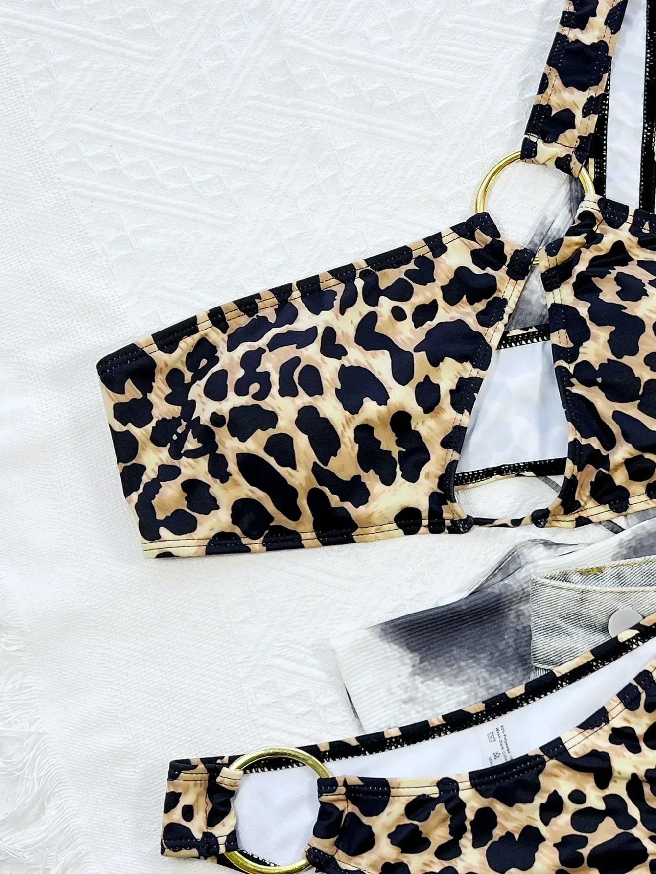 2026 New Sexy Bikini Women Push Up Leopard Hollow Single Shoulder Metal Circles Swimwear Swimsuit Beach Bikinis Set Bathing Suit