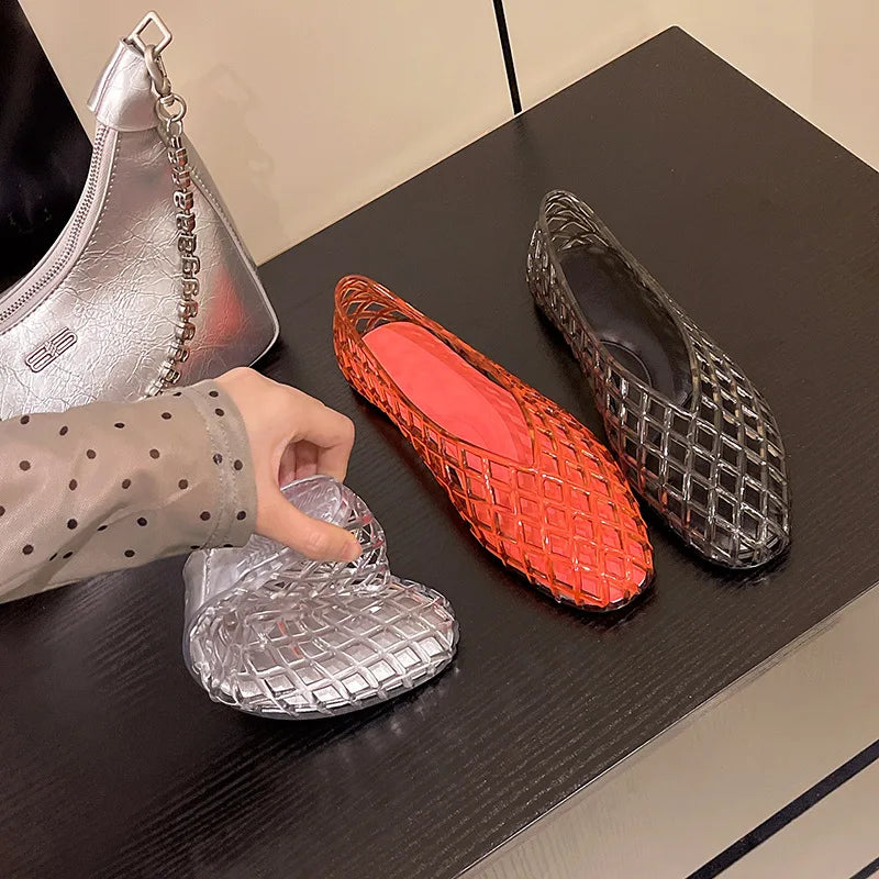 Women Crystal Jelly Shoes Girls Fashion Summer Flats Sandals V-mouth Slip-on Style Soft Sole Girls Daily Walking Driving Flats