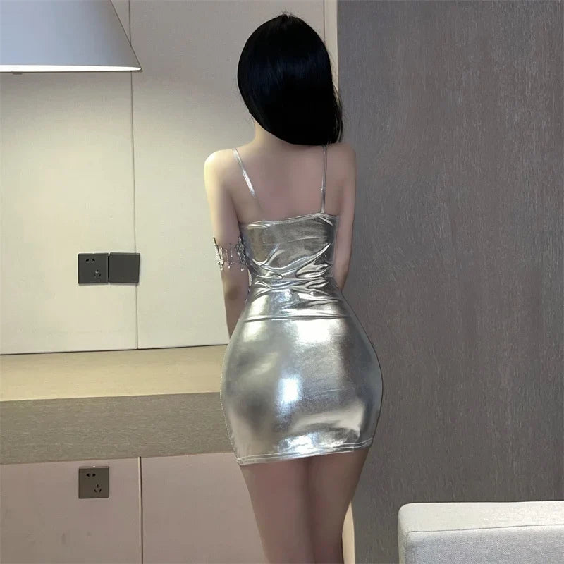 Women's 2023 Summer New Sexy Spicy Girl Temperament backless Silver Slim Lacquer Leather Wrap Hip Fashion sling Dress 501R