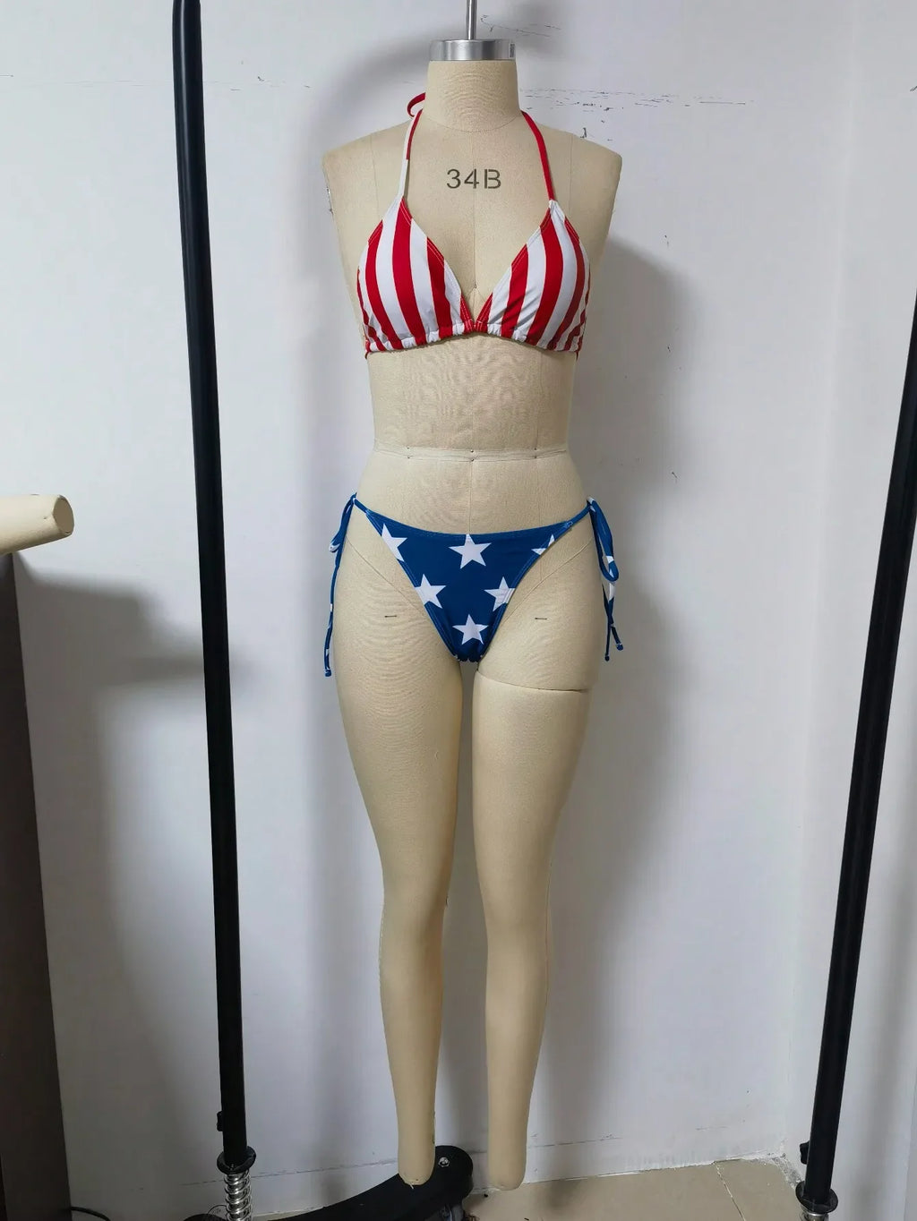 2025 New Women's Summer Beach Bikini Set American Flag Print Halter Strap Sexy Strapless Swimsuit for Beach Vacation Color Block