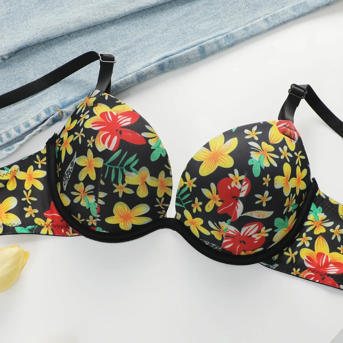 Women's Sexy Embroidered Flower Underwear Set with Steel Hoop Gather Push Up Comfortable Close fitting Bra Set J0124