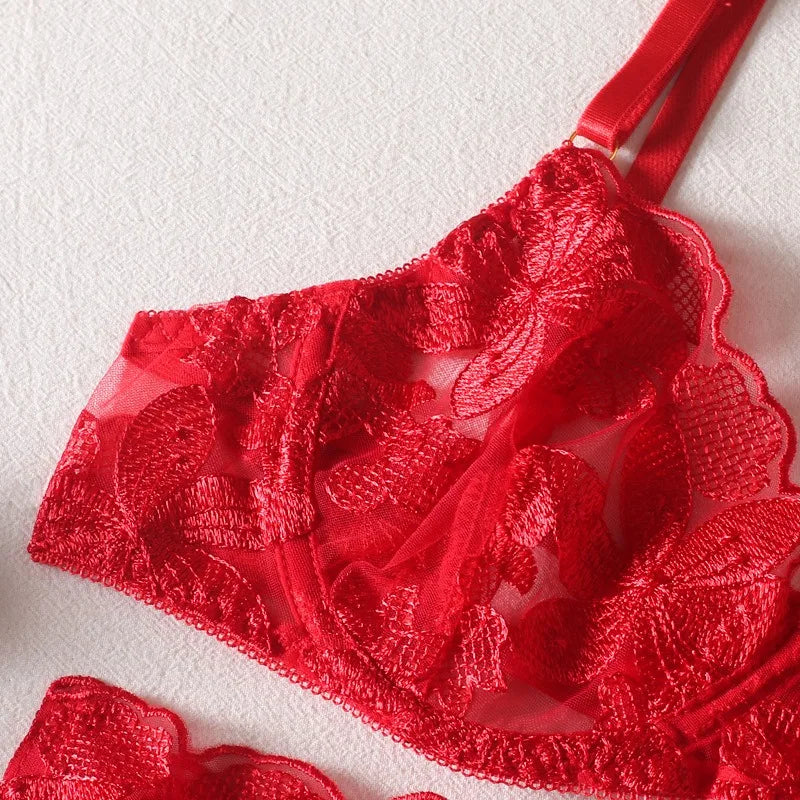 Toucheart 3 Piece Set Lingerie Garter Sets Lingerie For Woman Sexy Mini Skirt See-Through Embroidered Bra Erotic Underwear New