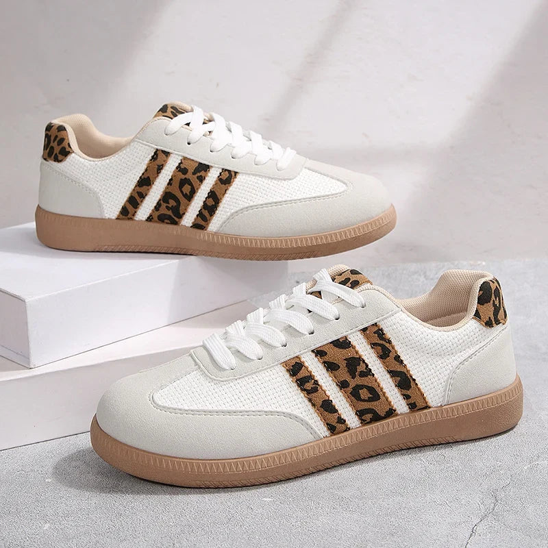 Plus Size 42 Leopard Print Flat Shoes Women Comfortable Breathable Flat Heels Sneakers Woman Non Slip Soft Sole Sports Shoes