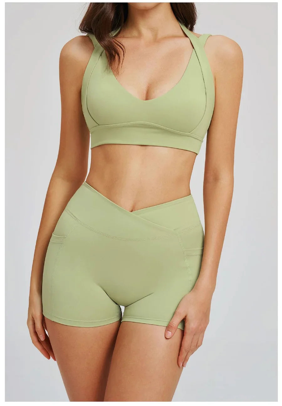 Women' Sports High Waist Shorts Set Fitness Cycling Elastic Sports Pants Yoga Bra Set Gym Sportswear Workout Set Athletic