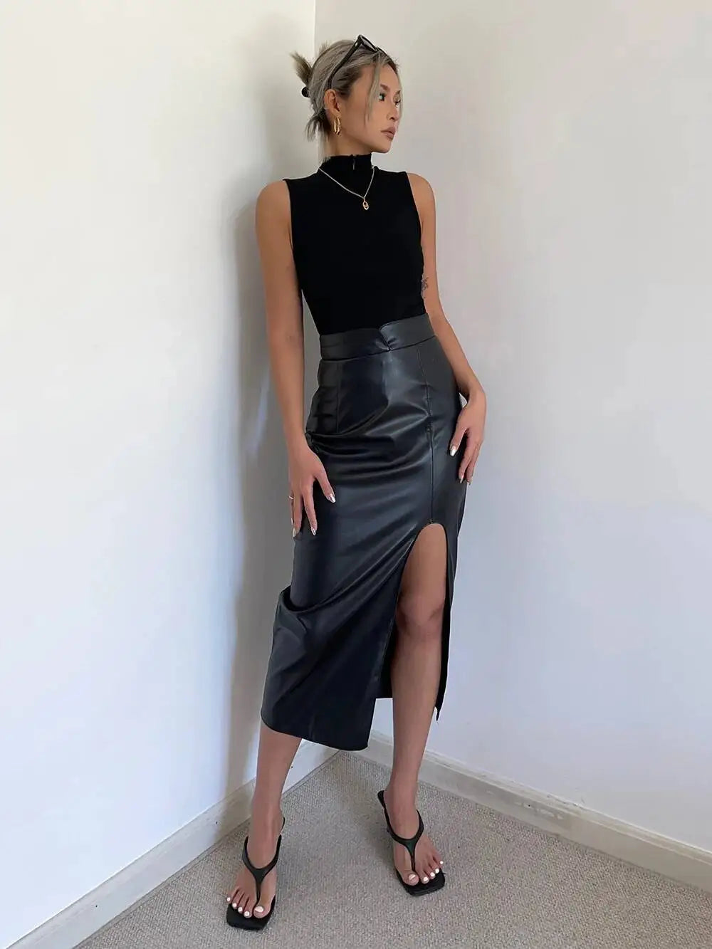WOMENGAGA High Waist Slim Side Split PU Leather Skirt For Women Spring/Summer Irregular Split One Step Skirt Mid Length 761R