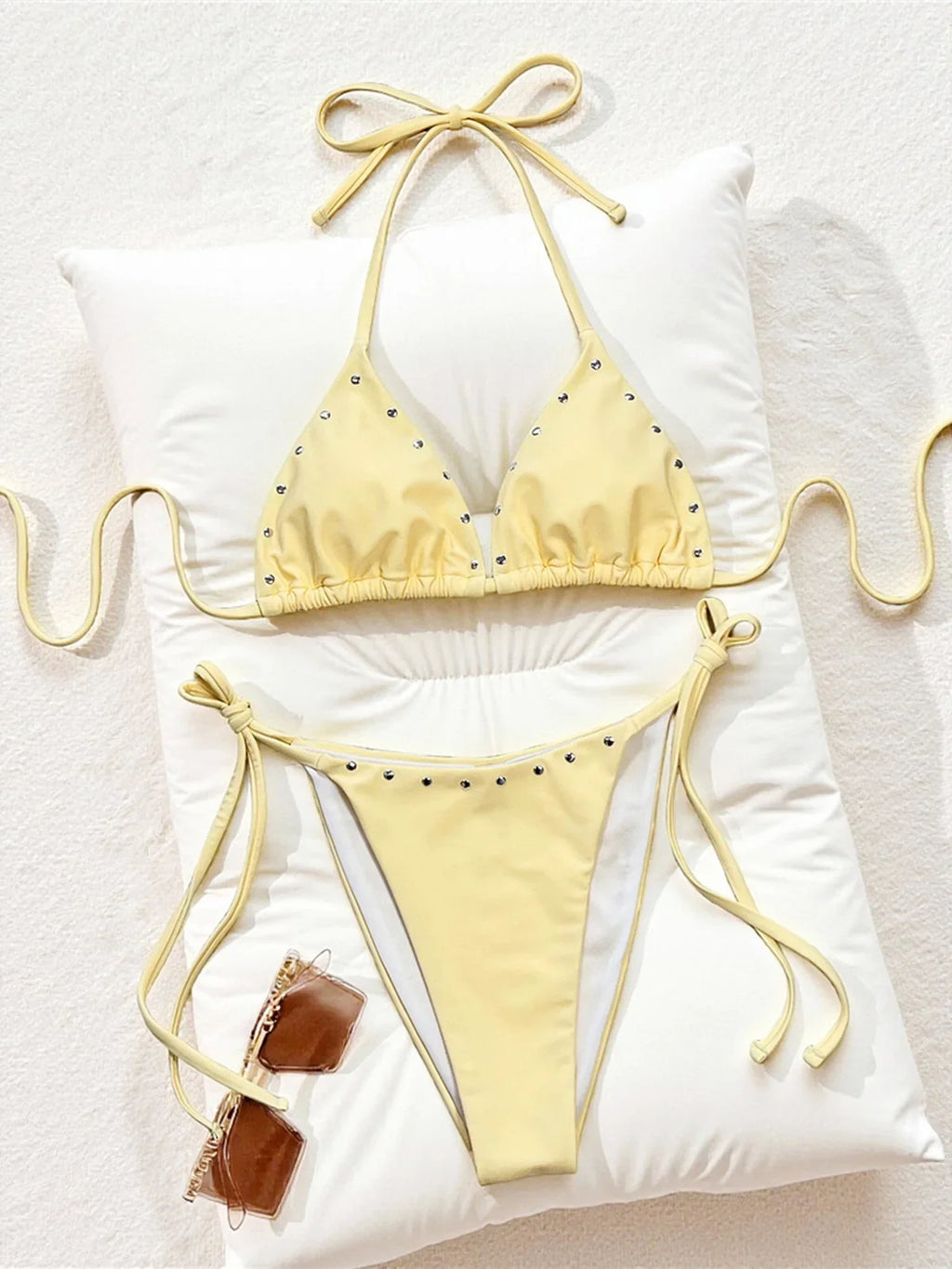 Sexy Dots Halter Bikini Women Swimwear Female Swimsuit Two-Pieces Bikini Set Strappy High Cut Leg Bather Bathing Suit Swim V8159
