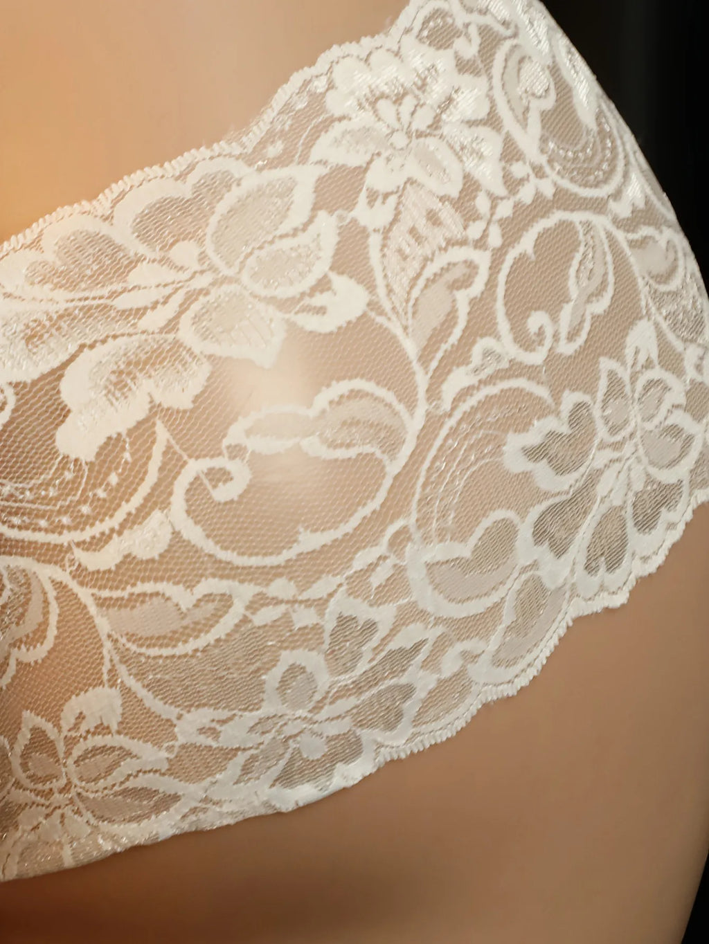 Sexy Mesh Lace Panties Women Strings Floral Transparent Thongs Low Waist Briefs Women Underwear for Ladies Erotic Sexy Lingerie