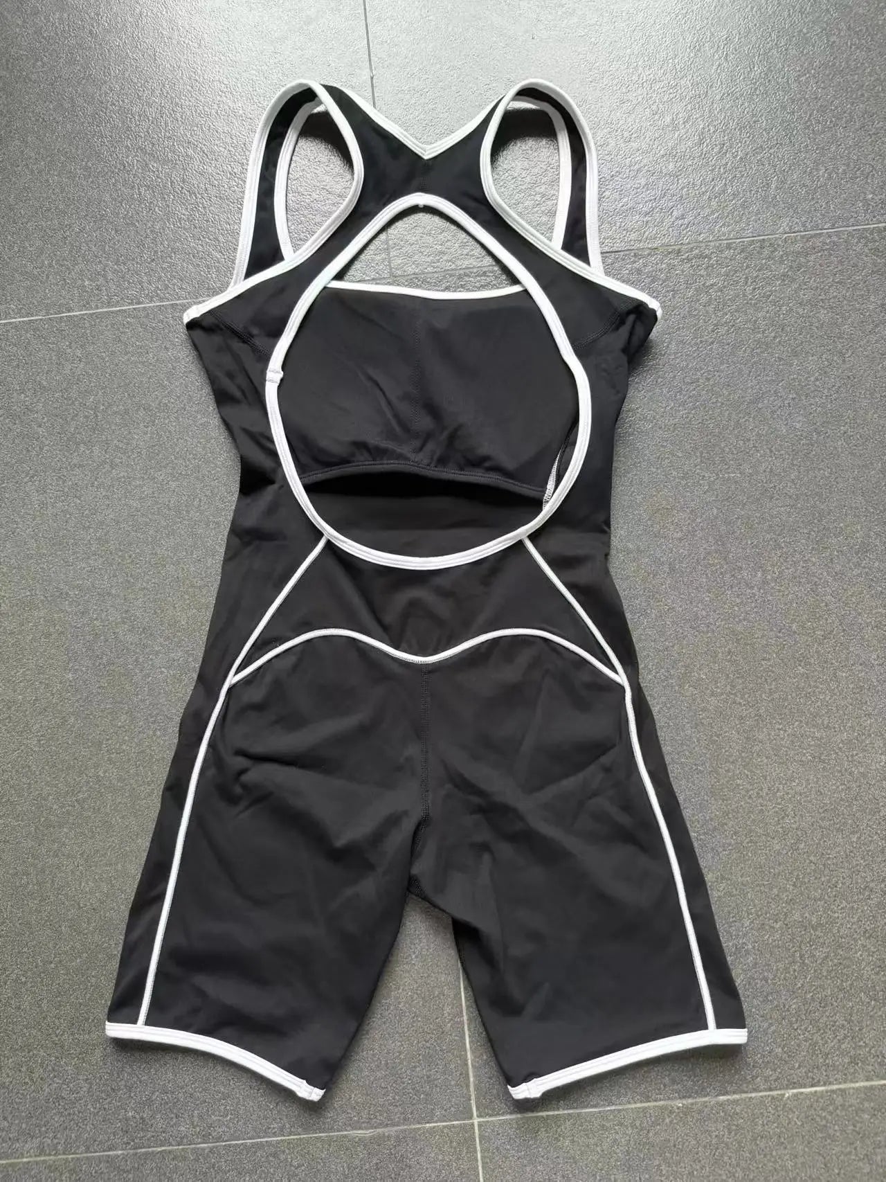 Sexy Sleeveless Backless Scrunch Yoga Jumpsuit Women Black Contrast Hollow One Piece Sports Suit Tight Fitness Sports Overalls