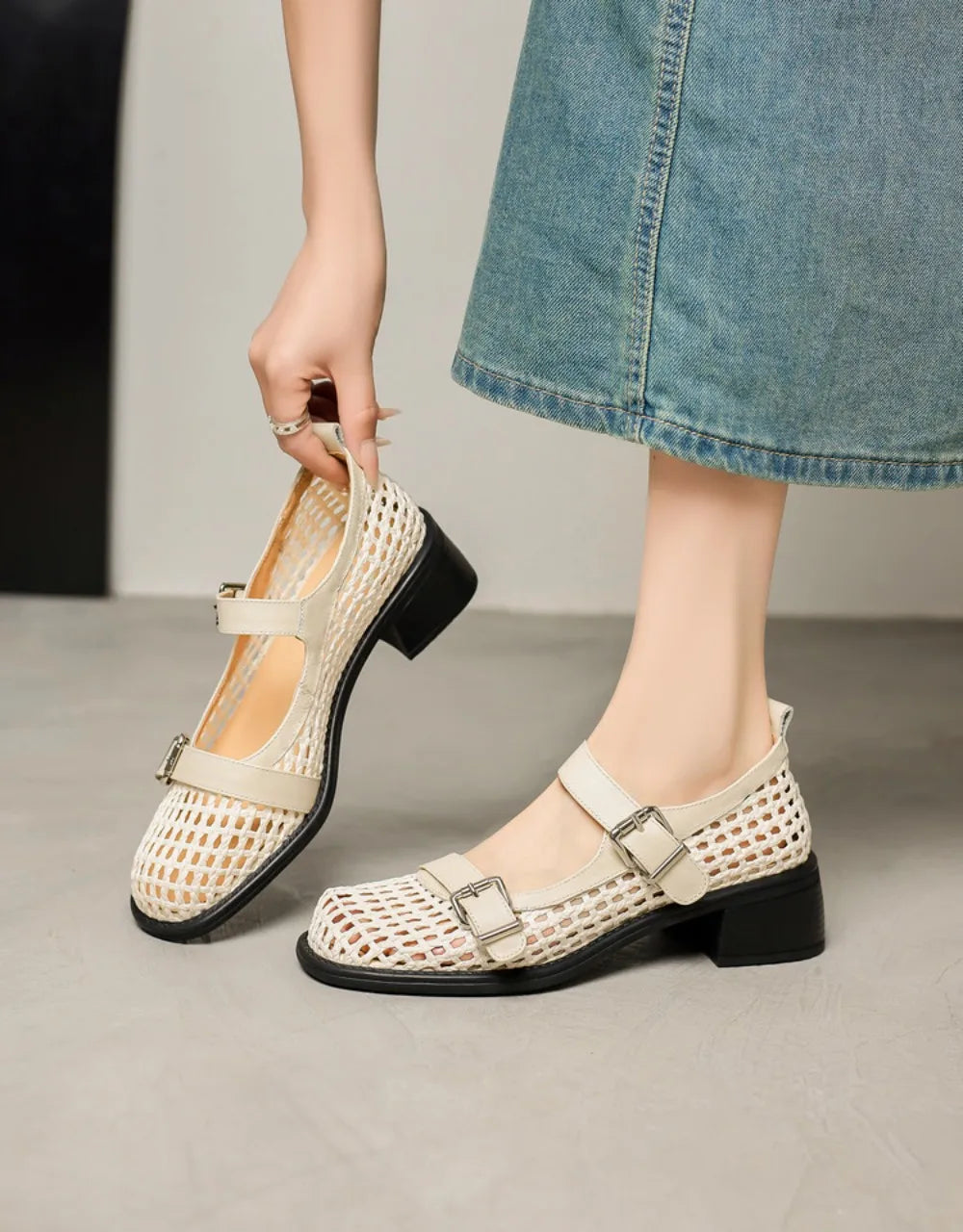 Summer Women Hollow Out Mary Jane Single Shoes Women's French Round Toe Breathable Drive Casual Shoes New 2026 Top Quality