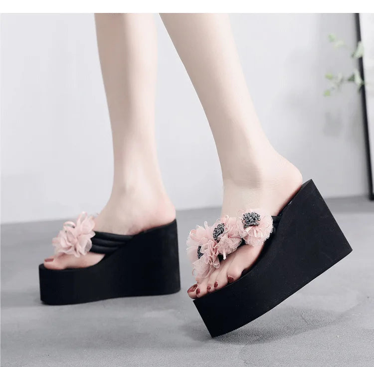 2025 New Beach Flip Flops For Women Summer Wedges Shoes Bohemian Flower Slippers Girls Sexy High Heels Street Platform Sandals