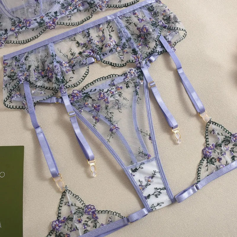 Toucheart Erotic Lingerie Fancy Embroidery See-through Mesh Contrast Color Patchwork Gathertogether Women Delicate Underwear Set