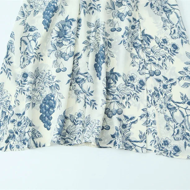 French Casual Style Square-neck Slim-fit Dress Feminine With Side Slit Three-quarter Sleeves Waist Cinching Printed Holiday THF3