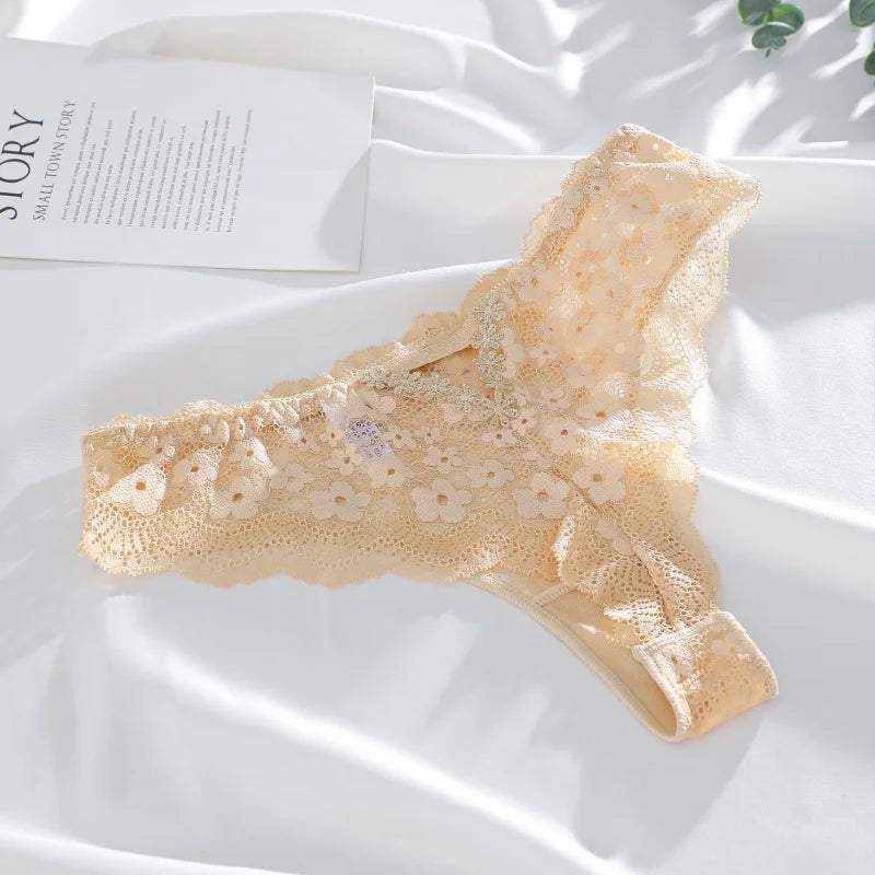 1Pcs Women Cotton Lingerie Sexy Thong Soft Fashion Panties Femme Design Underwear Pantys Underpant Lingerie Lace Intimates S-XL
