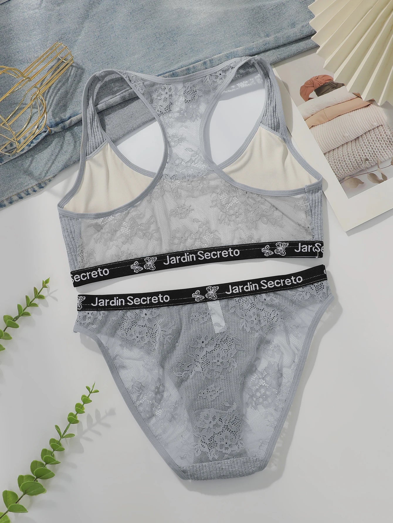 without chest cushion Grey lace elegant no steel ring sexy sports suit yoga women's casual underwear set C3472