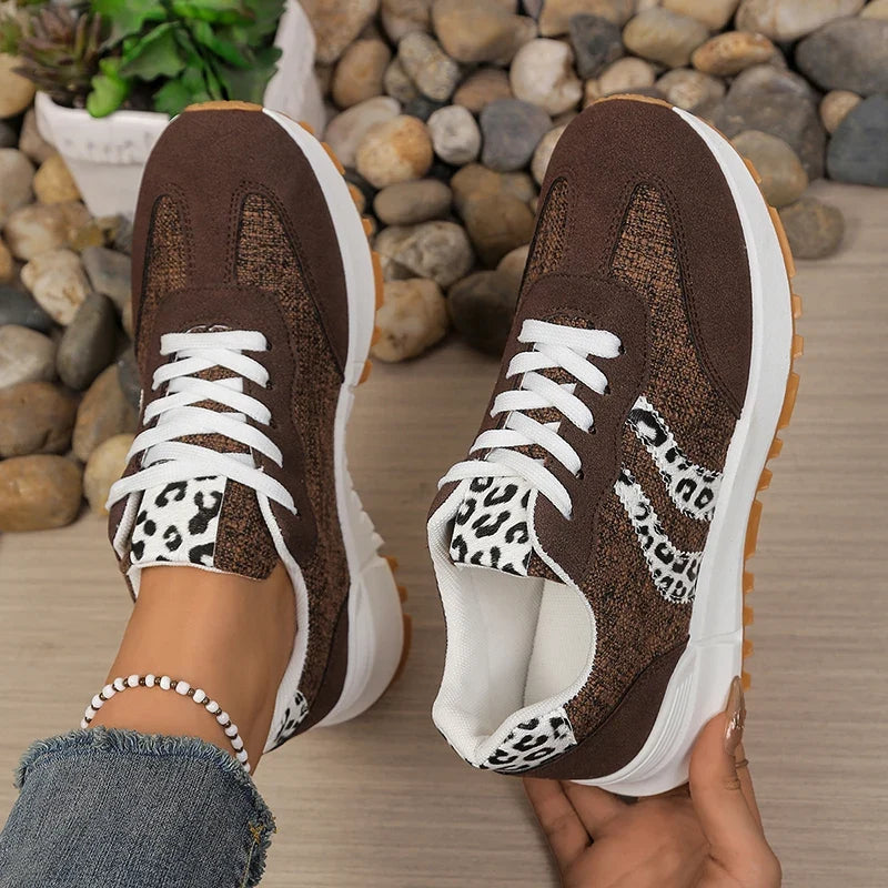 Fashion Leopard Print Pink Sneakers Women 2026 Spring Non Slip Platform Sneakers Woman Comfortable Lace Up Sport Shoes Plus Size