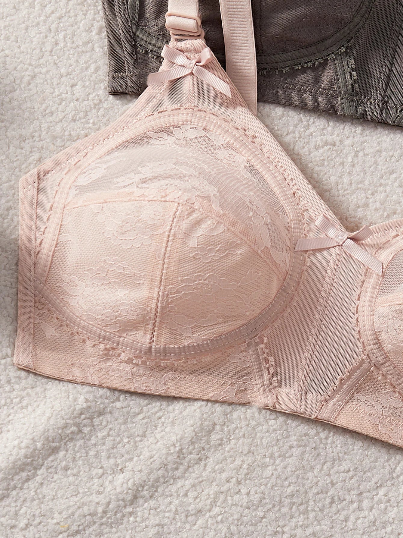 Full Coverage Lace Women's Bra Wide Strap Wireless Push up Bra Daily Breathable Mesh Unlined Lingerie Bow Bra Women