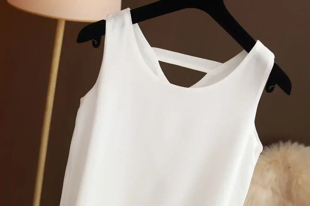 Star with The Same Halter Chiffon Vest Women's Loose Top Summer New Wear Outside with Sleeveless Short Bottom Shirt MOYISU L-5XL