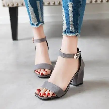 Women Sandals New Summer Fashion Sandals Medium High Heels Outdoor Elegant Wedding Shoes Bridal Plus Size Buckle Strap Sandals