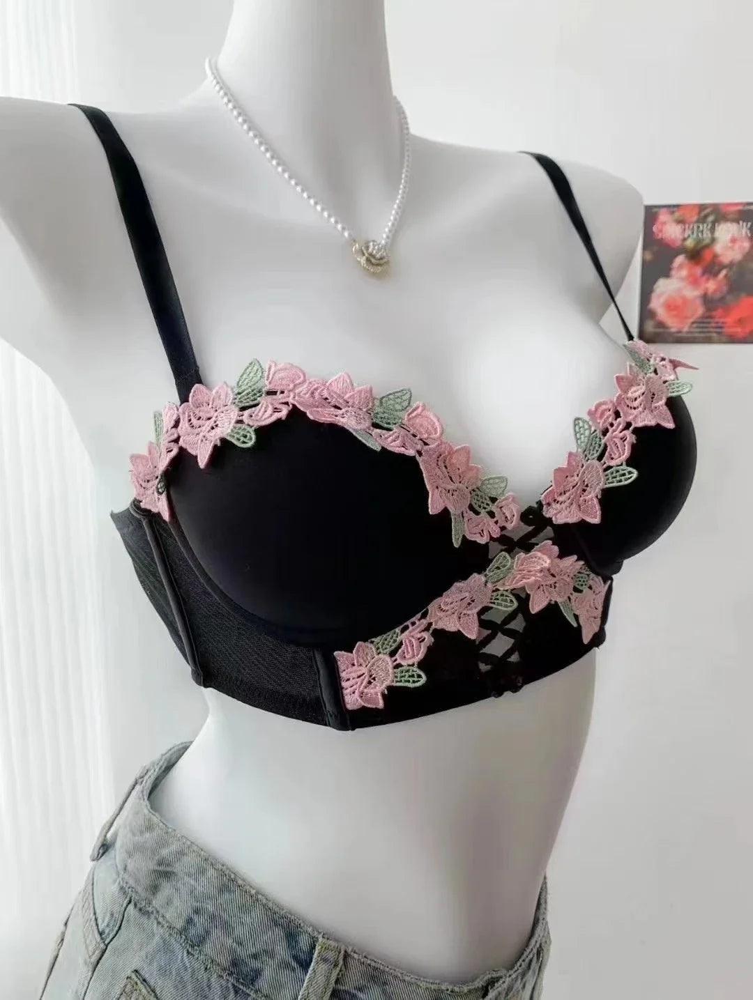 MOYISU London Anime Bralette - Delicate Wireless Bra for Set Teens, Japanese Summer Underwear Small Bust Close-Fit Subtle Allure