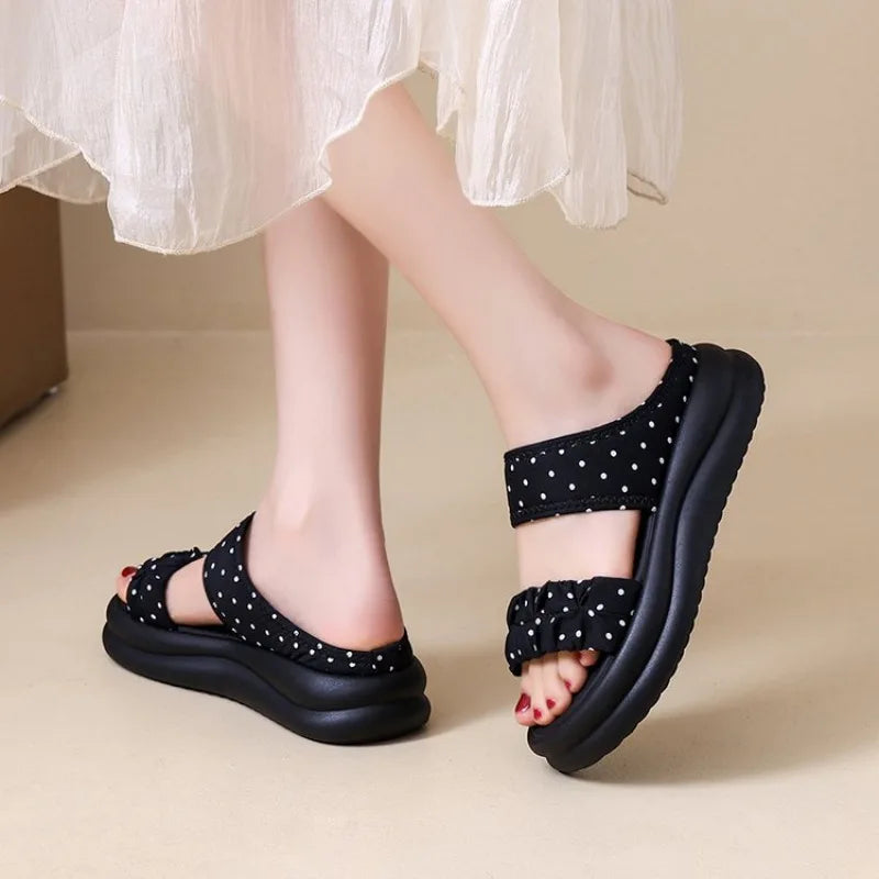 2026 Summer  Sandals for Women's Thick Soled Casual Daily Life Shoes for Female Fashion Style Beach Flat