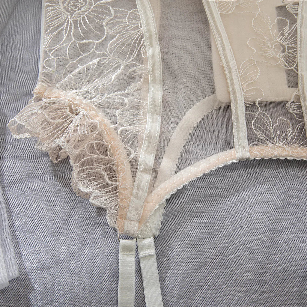 Embroidered flower underwear, sexy three-point mesh fishbone body shaping sexy suit with stockings