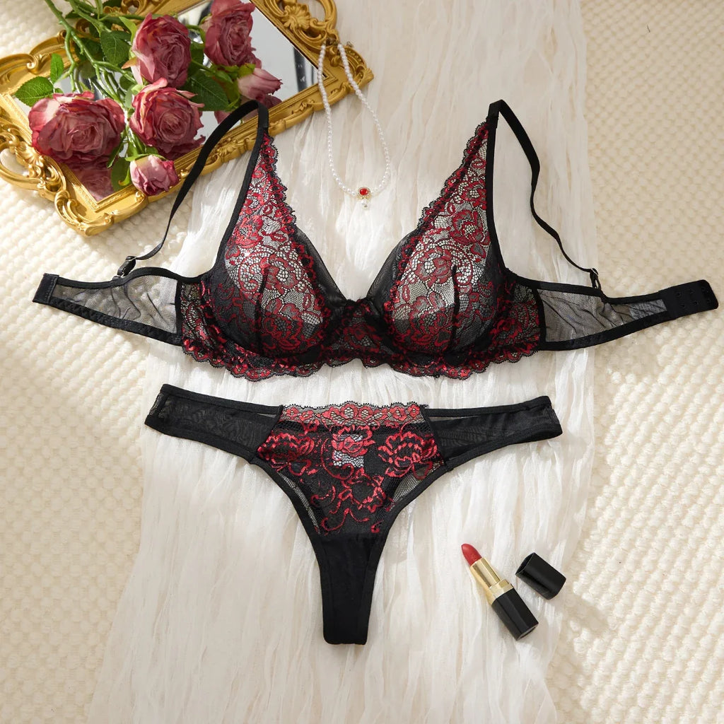 Sexy Lingerie Bra, Women's Suits, See-Through Bra, The Allure of Valentine's Night, Black Red Bra and Underwear Set ZA825161