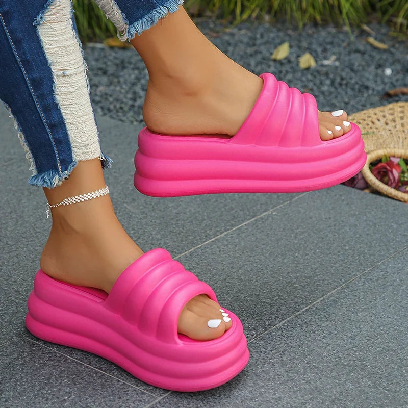 Chunky Platform Slippers for Women 2024 Summer Comfort Soft Sole Beach Shoes Slides Woman Thick Bottom Non-Slip Sandals Ladies