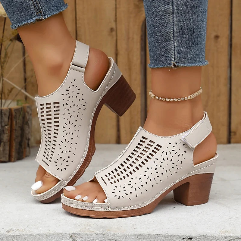 Retro Hollow Out Thick Heeled Sandals for Woman Summer Lightweight High Heels Sandals Women Plus Size Outdoor Platform Sandles