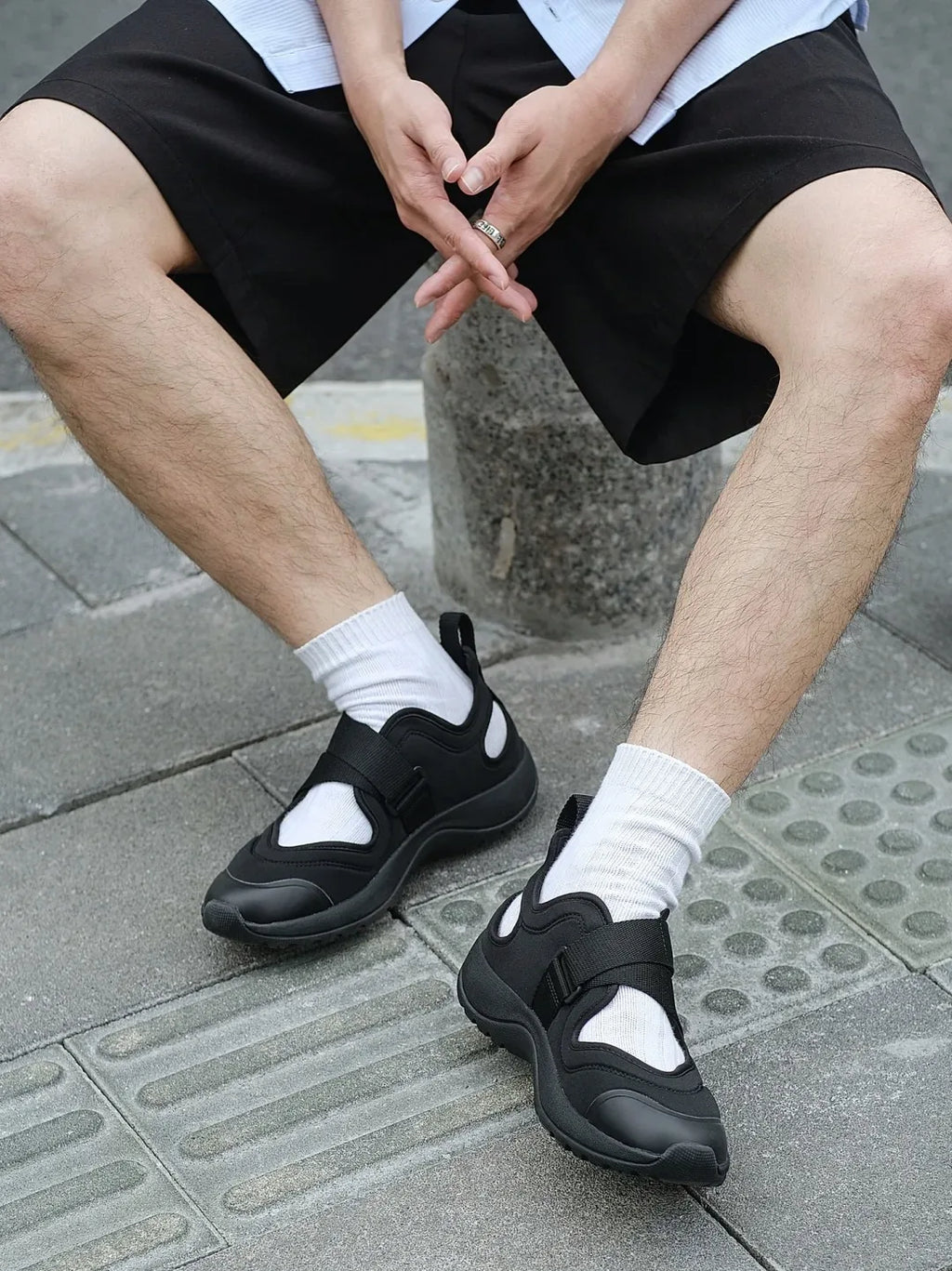 2026 Brand Design Plus Size 44 Fashion Unisex Sneakers Sandals for Women Chic Black Leisure Comfy Walking Casual Shoes for Men