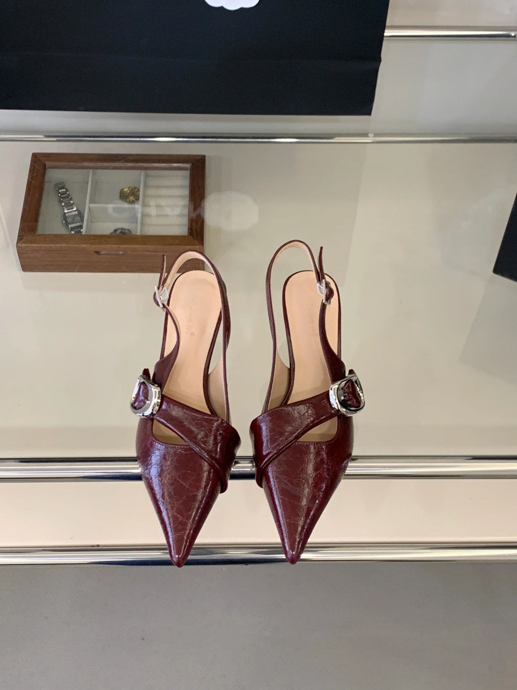 White Thin Heeled Sandals 2026 Women's Low-Heeled Shoes With Strap Brown Summer 2026 New Girls Fashion French OL Single Shoes