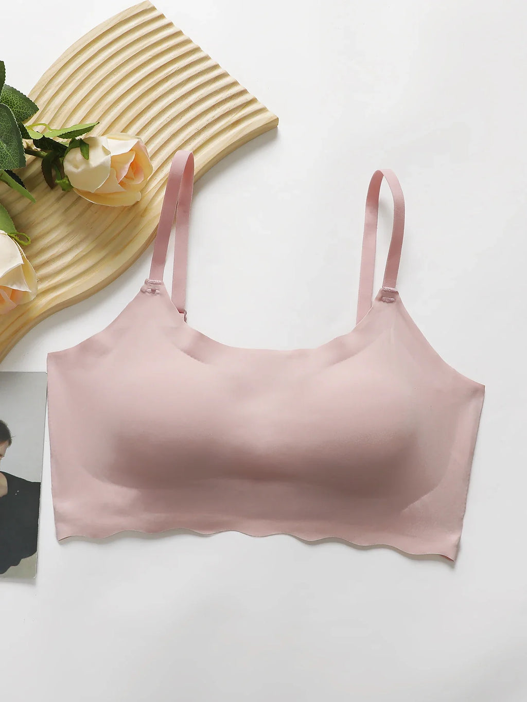 wire-free Soft Pink Women's Seamless Wireless Bra Comfortable Fit Invisible Underwear with Removable Pads for Sports Yoga Q011