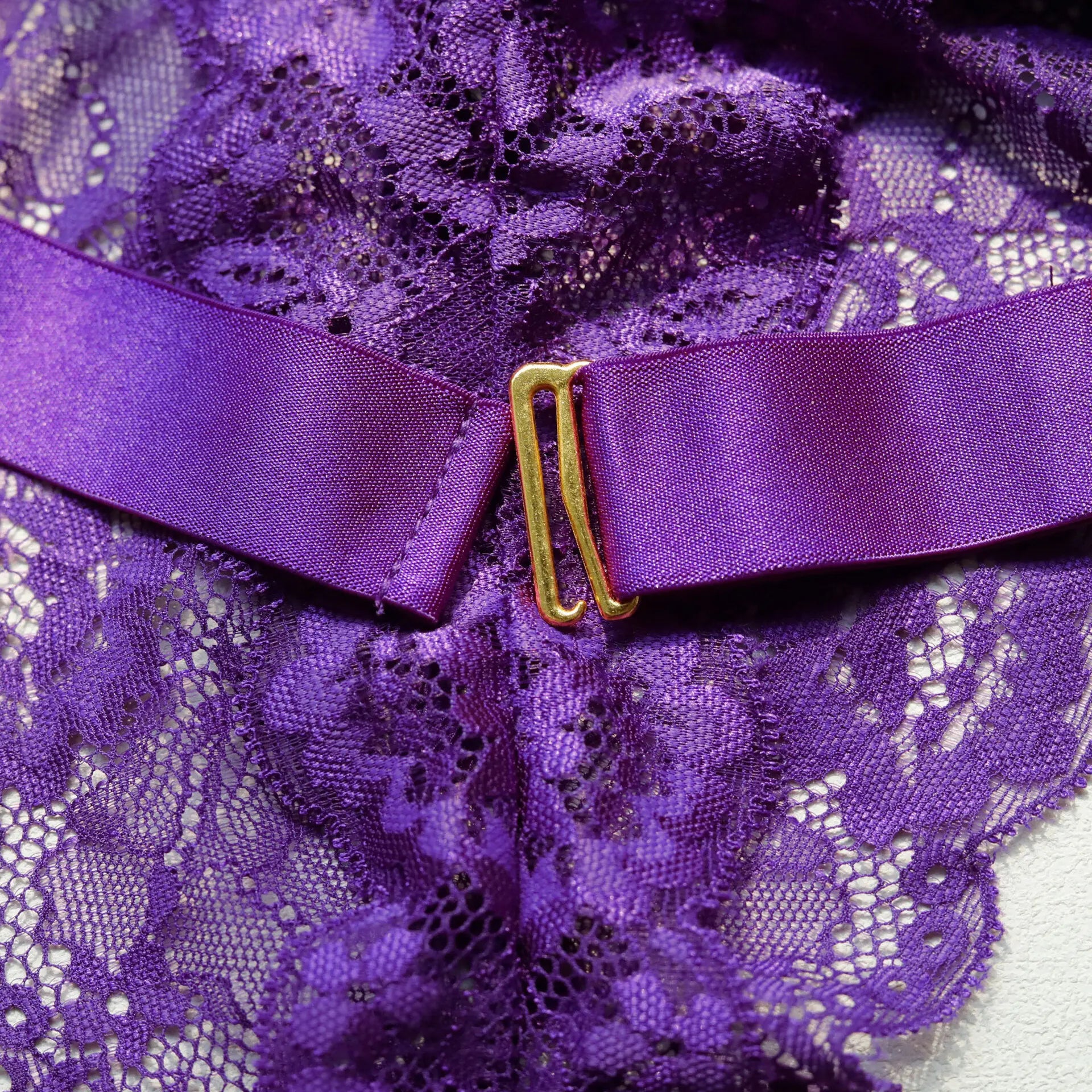 New Purple Sexy Lace Bodysuits Deep V Neck Halter Mesh Solid Color Bodysuits Charming  Pure Desire Transparent Flower Print OOB5