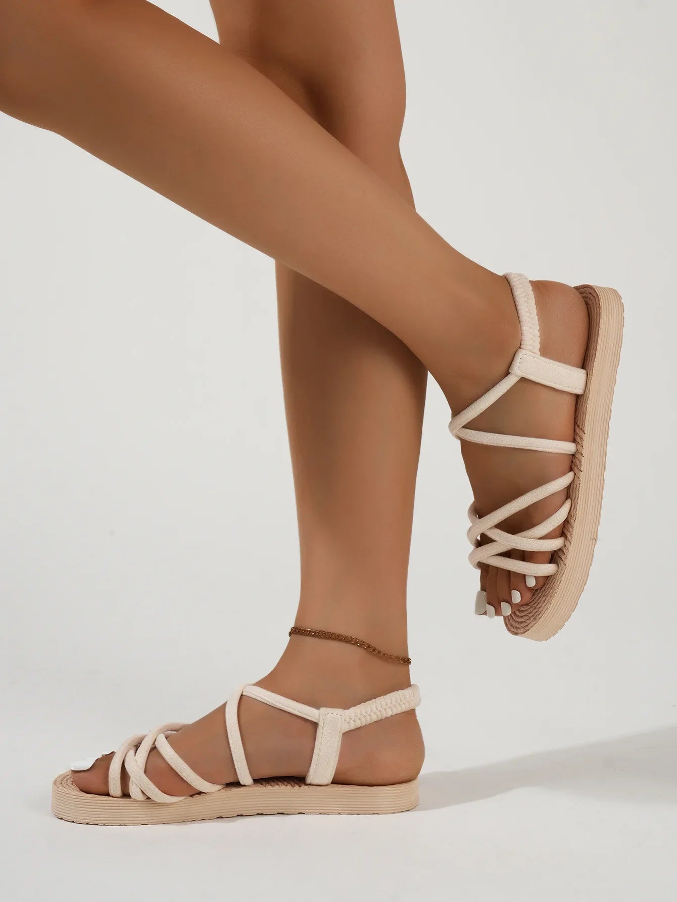 Women Summer Flat Sandals Light Weight Beach Street Shoes Elastic Band Girls Student Daily Walking Flats Leisure Sandalias