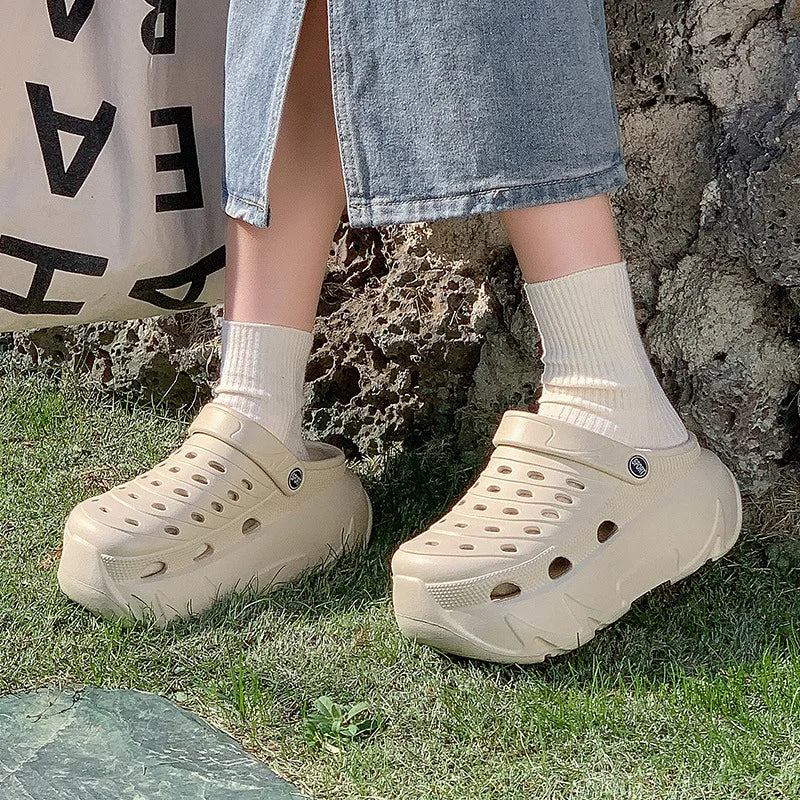 Thick Sole Fashion Clogs For Women Summer Platform Shoes Soft EVA Girls Indoor Street Slippers Female  Leisure Wedges Sandals
