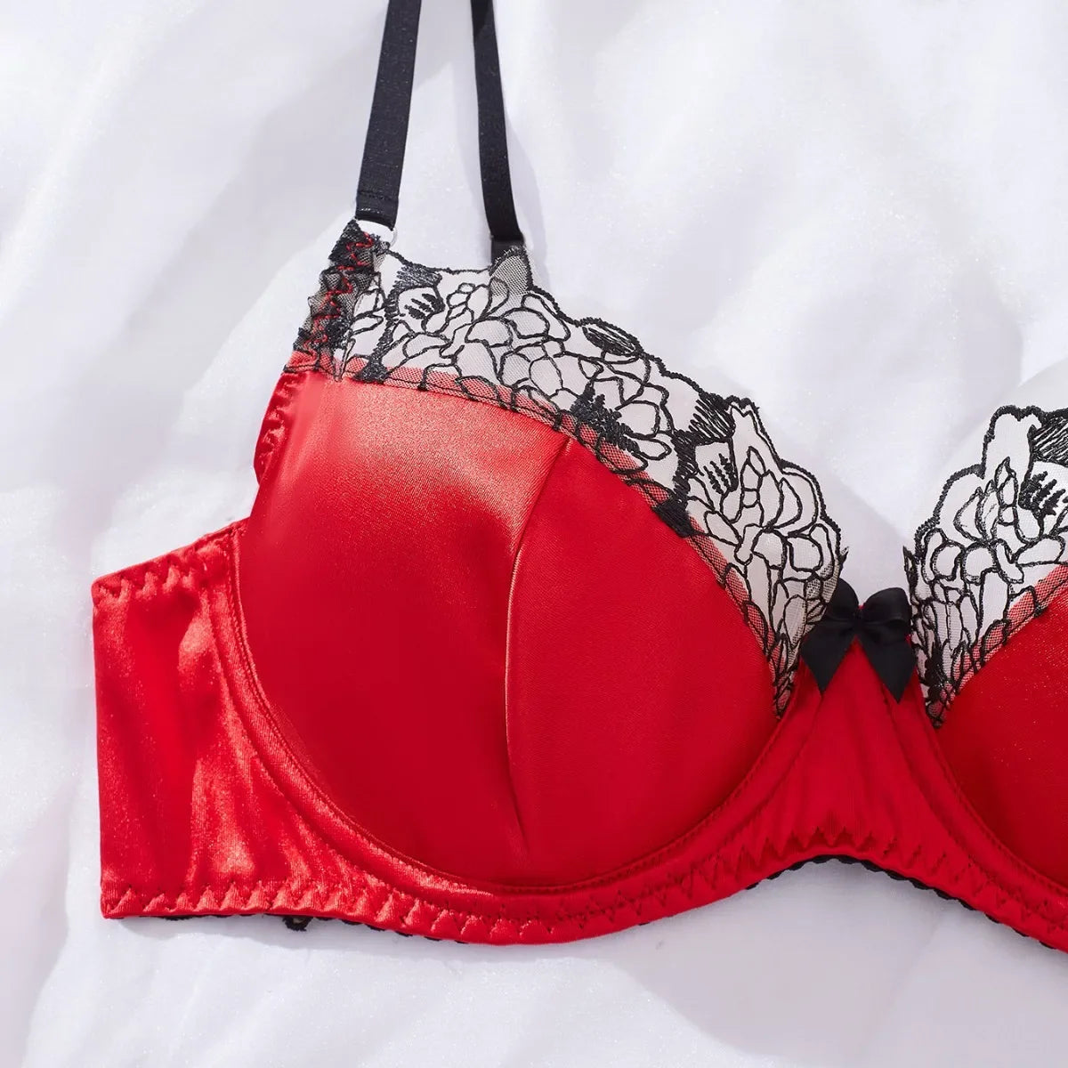 Toucheart Sexy Underwear Lace Patchwork Sissy Slim High Waisted Women Interesting Gather Together Charming Lingerie Intimate Set