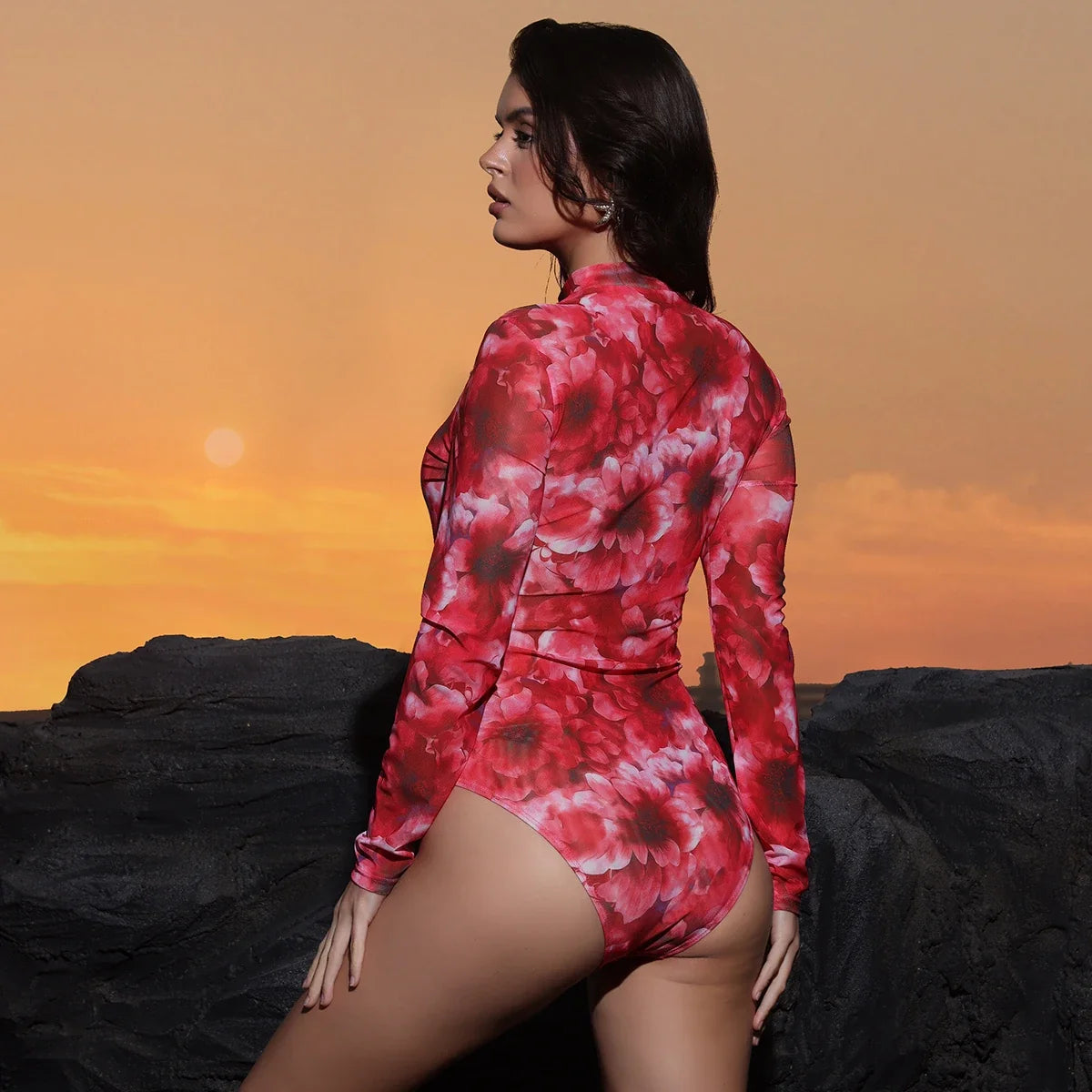 2026 New Sexy Print One Piece Swimsuit Women Swimwear Monokini Long Sleeve Bathing Suit Female Bodysuit Surfing Swim Wear Beach