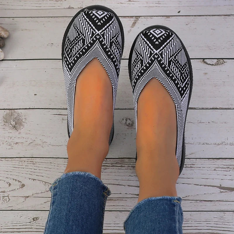 ZOKI Fashion Striped Loafers Shoes Women Summer Slip-on Breathable Knitting Flats Woman Comfort Non-slip Soft Bottom Sneakers