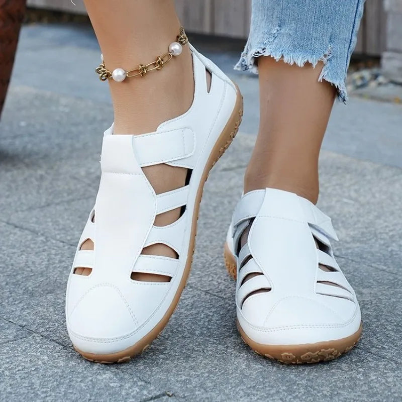 Women Casual Sandals Summer  Hollow Flat Sandals Comfortable Round Head Closed Toe Beach Shoes Sandalias De Mujer