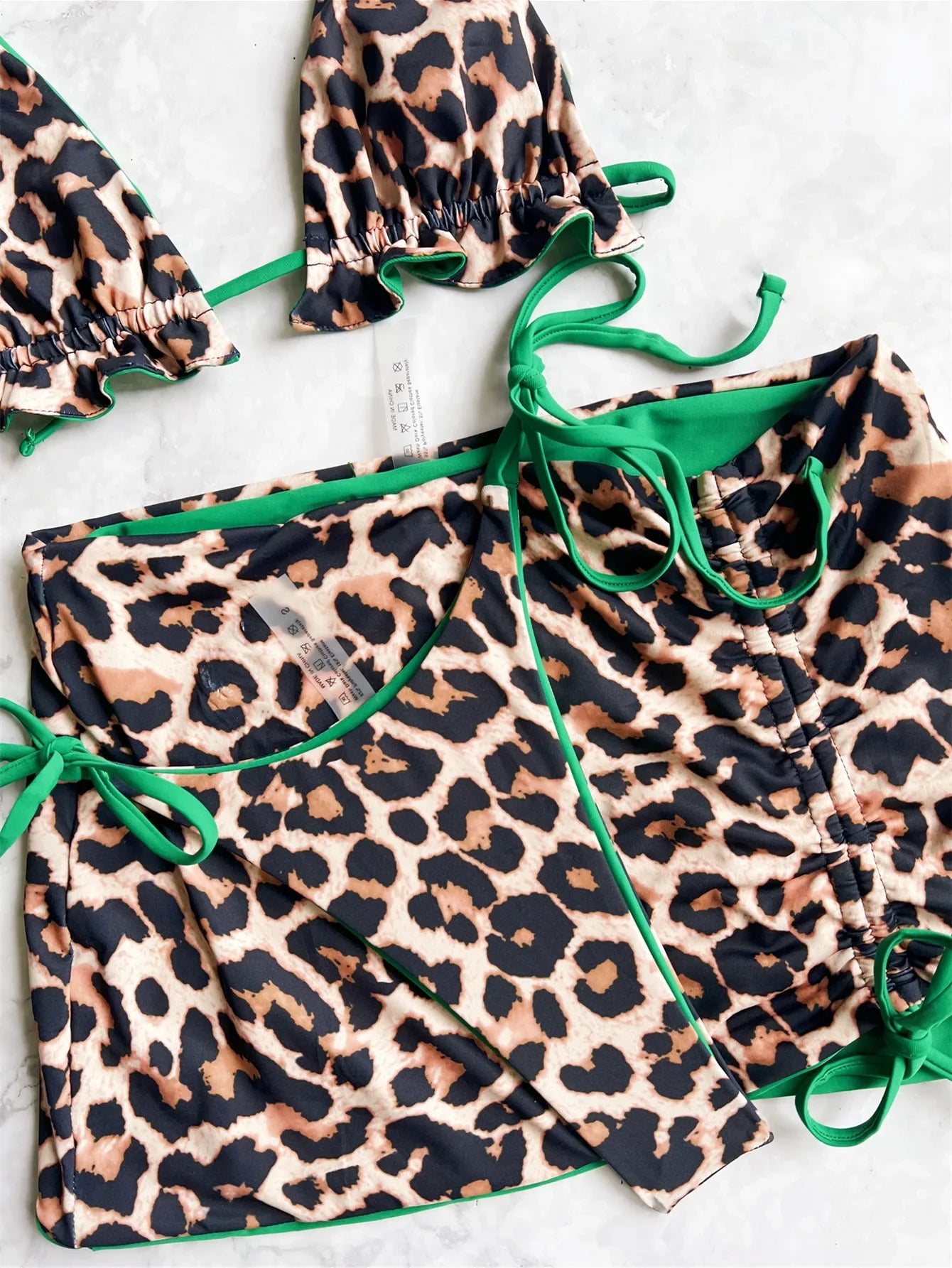 2026 Summer Leopard Print 3 Pieces Suit Swimwear Reversible Sexy Halter Lace-up Bikini Set Drawstring Skirt Cover Up Beachwear