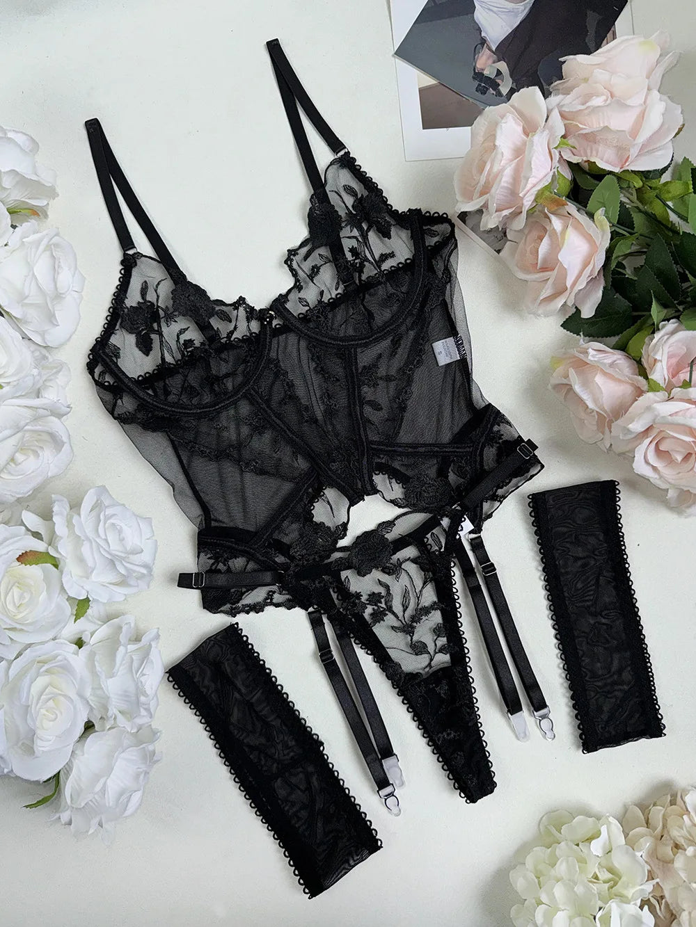 Toucheart Christmas Erotic Lingerie Seductive Embroidery Mesh Women See-through Body Shaping Sexy Pure Desire Hot Underwear Set