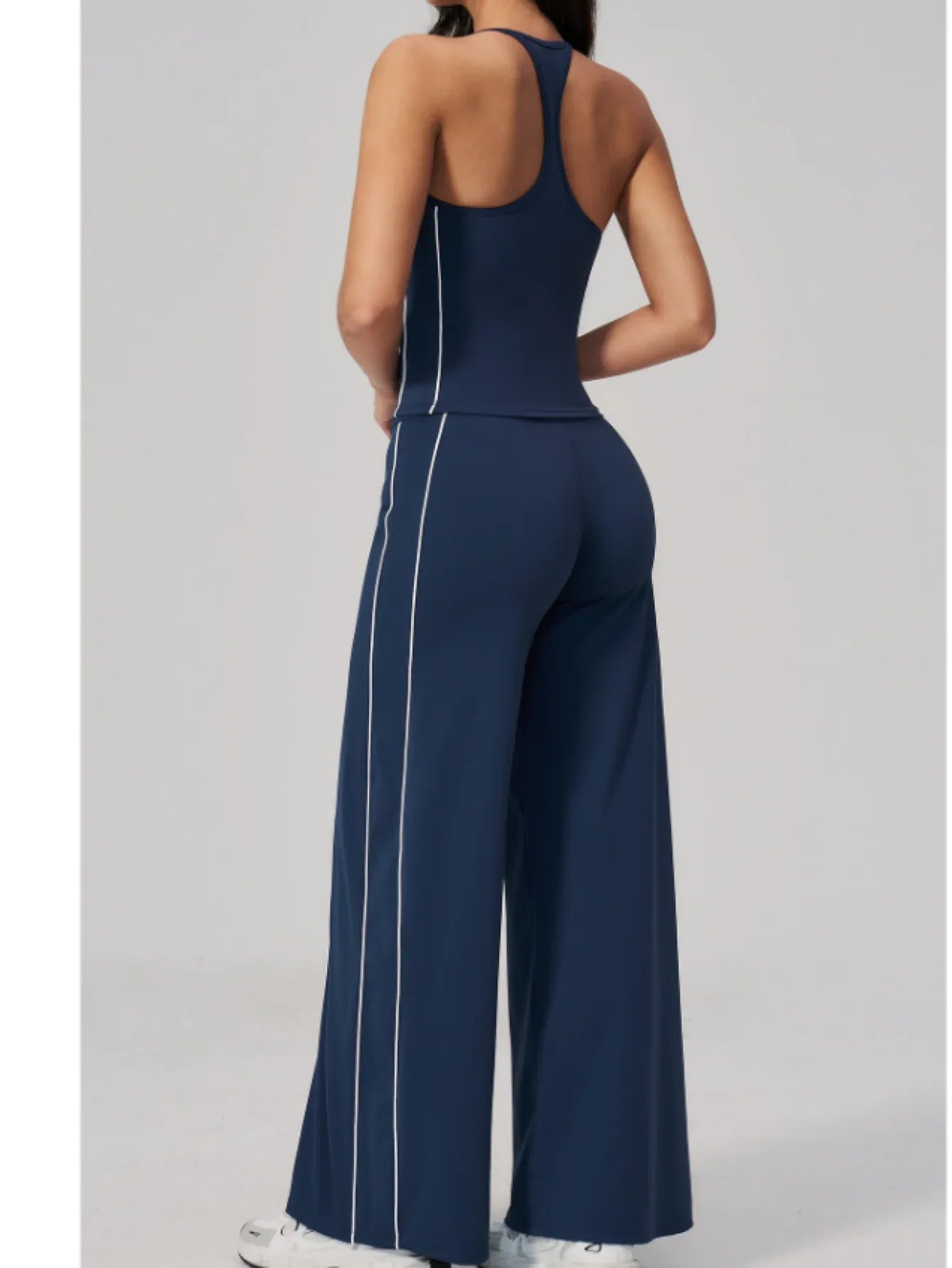 Color Contrast Yoga Sets Women Hanging Neck Slim Sports Tank Top Running Fitness Suit Outdoor Flare Leggings Workout Clothes