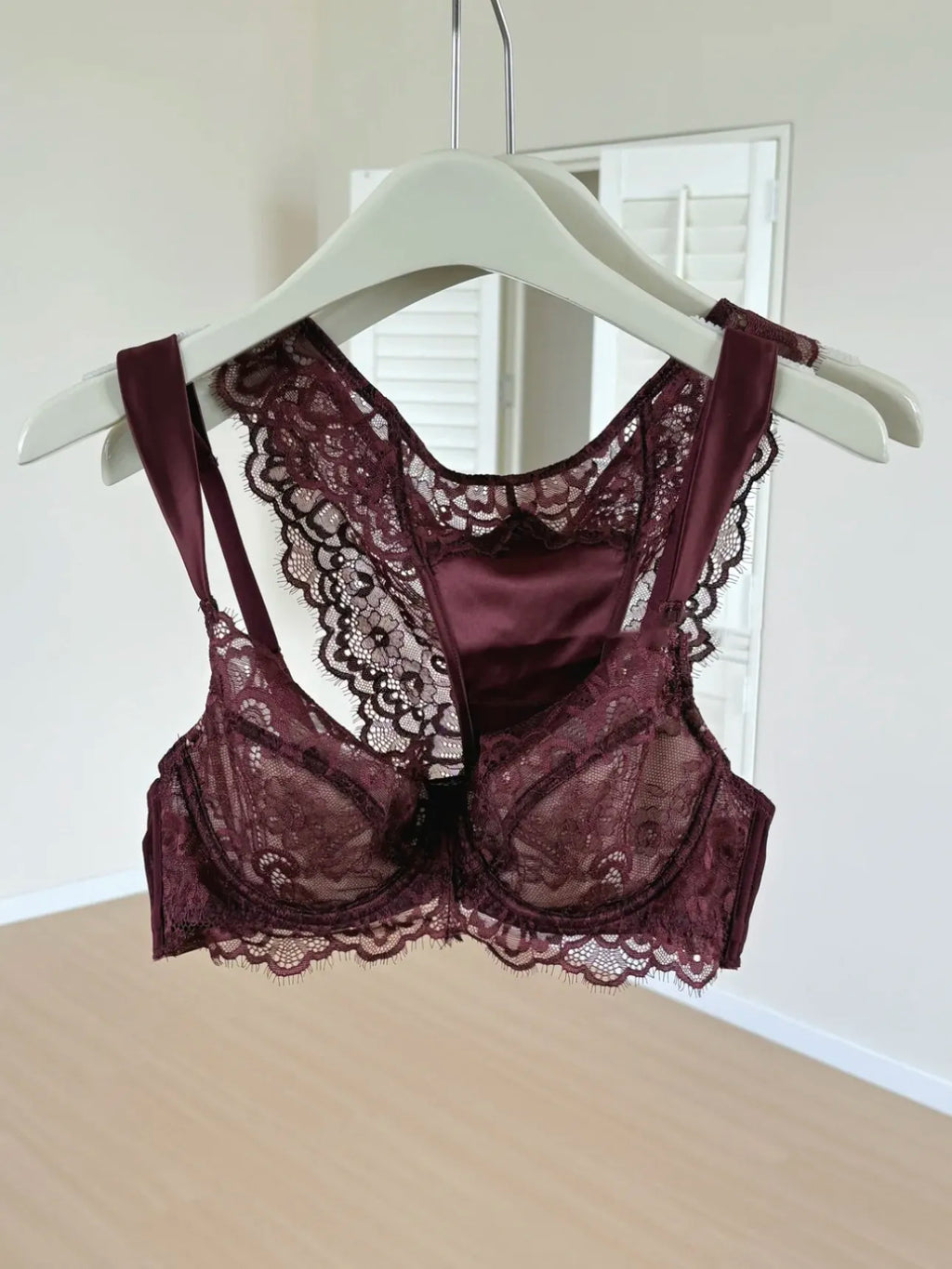 French Style U-Back Lace Minimizer Bra Set for Women | Big Bust Support Deep V Anti-Sagging | Sexy Summer Lingerie MOYISU Panty