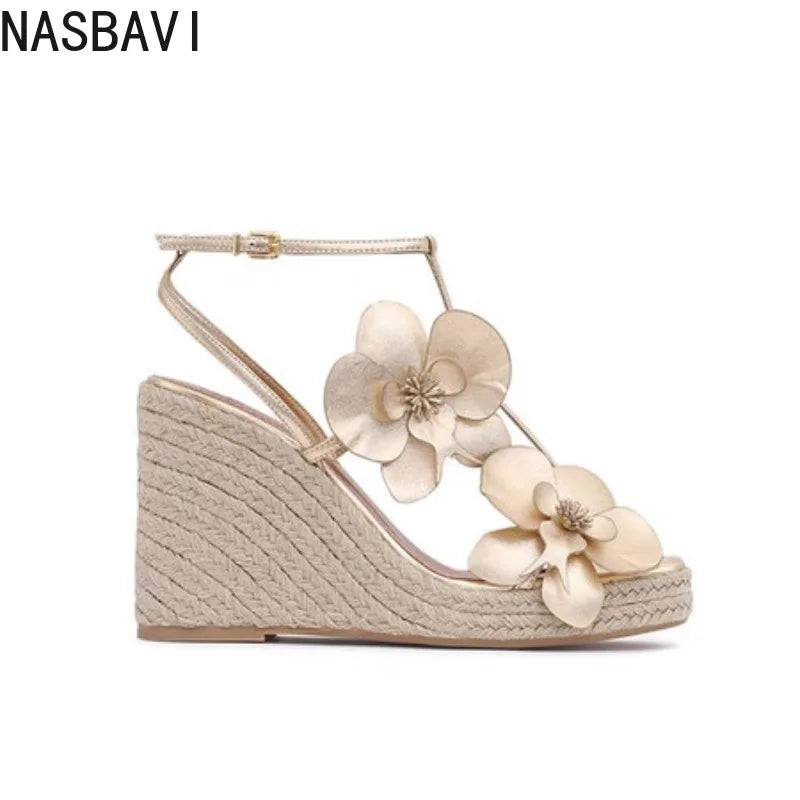 Flower Square Toe High-Heeled Shoes for Women, Slope Heels, Summer Gold One-Piece Sandals High-End Grass Woven Sandals for Women