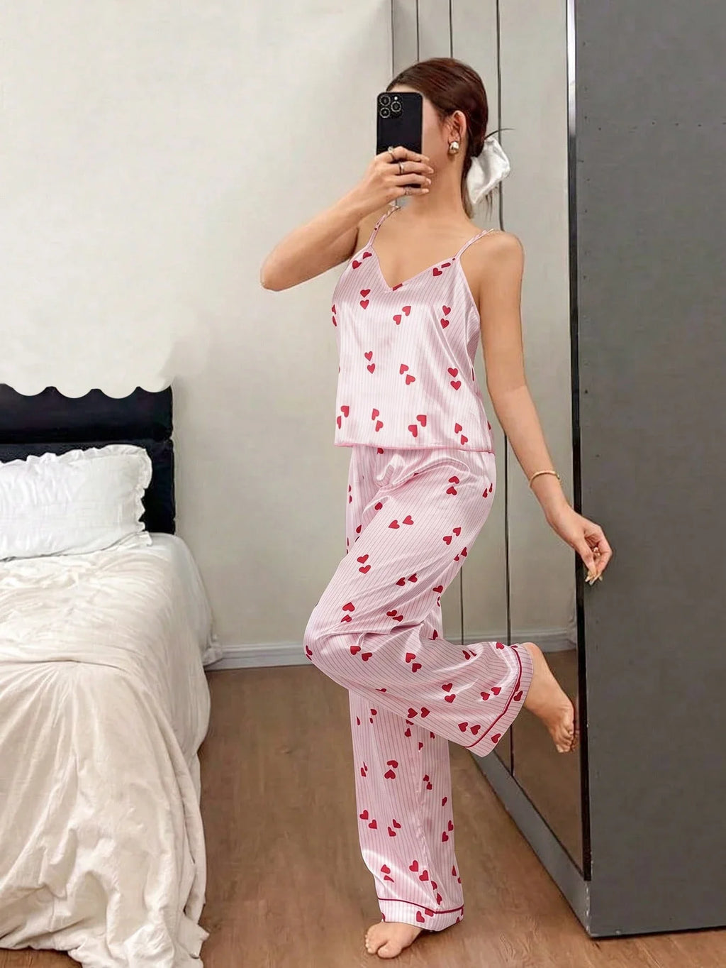Women's Camisole Pajama Set Cute Sweet Heart Print Lounge Sets Sexy V Neck Satin Cami & Pants Sleepwear Pajamas Nightwear Pj Set