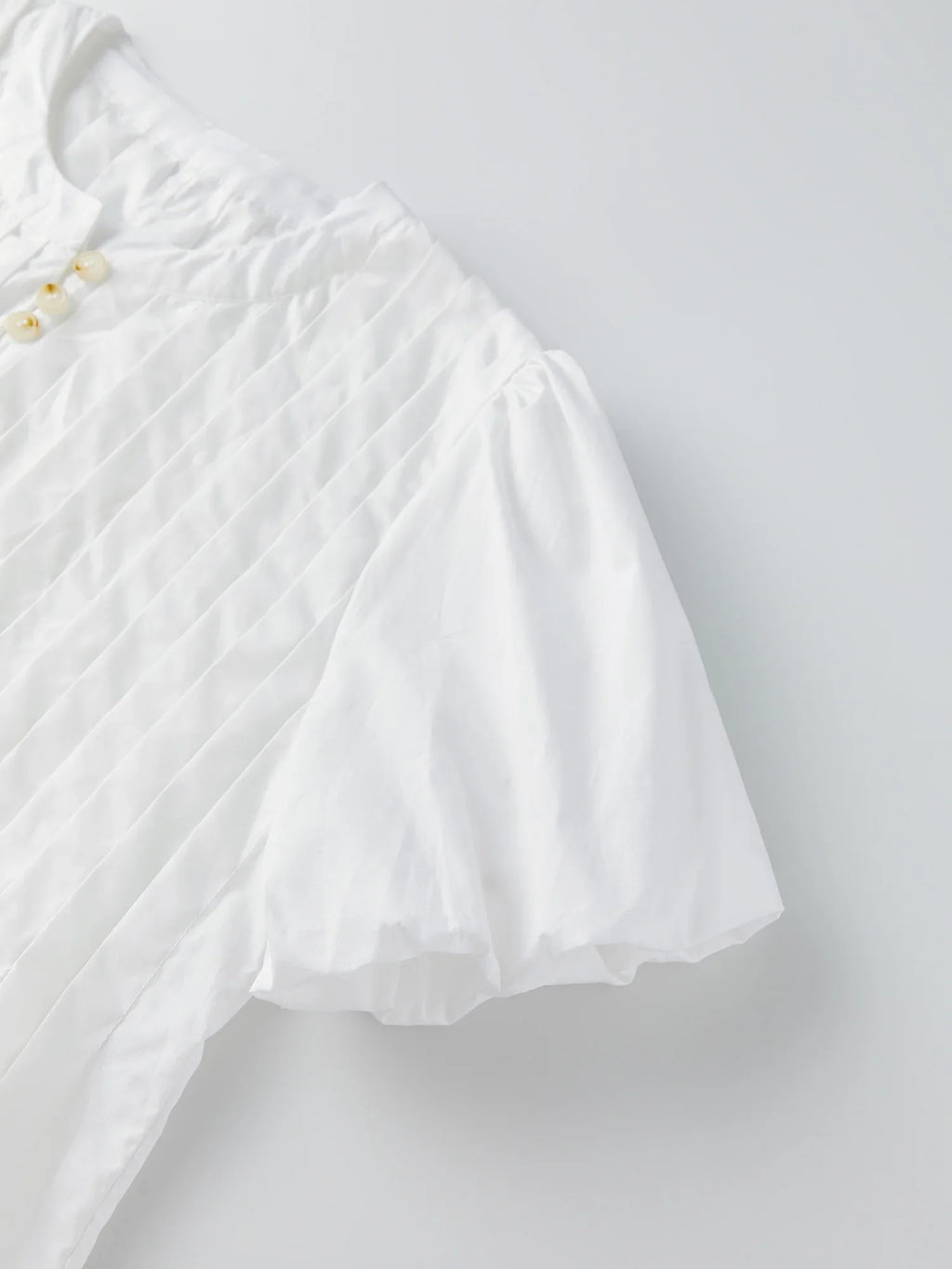 Summer Women's Ruched White Shirts Solid Color Bubble Short Sleeve Button Down Tops Casual Fashion Blouse