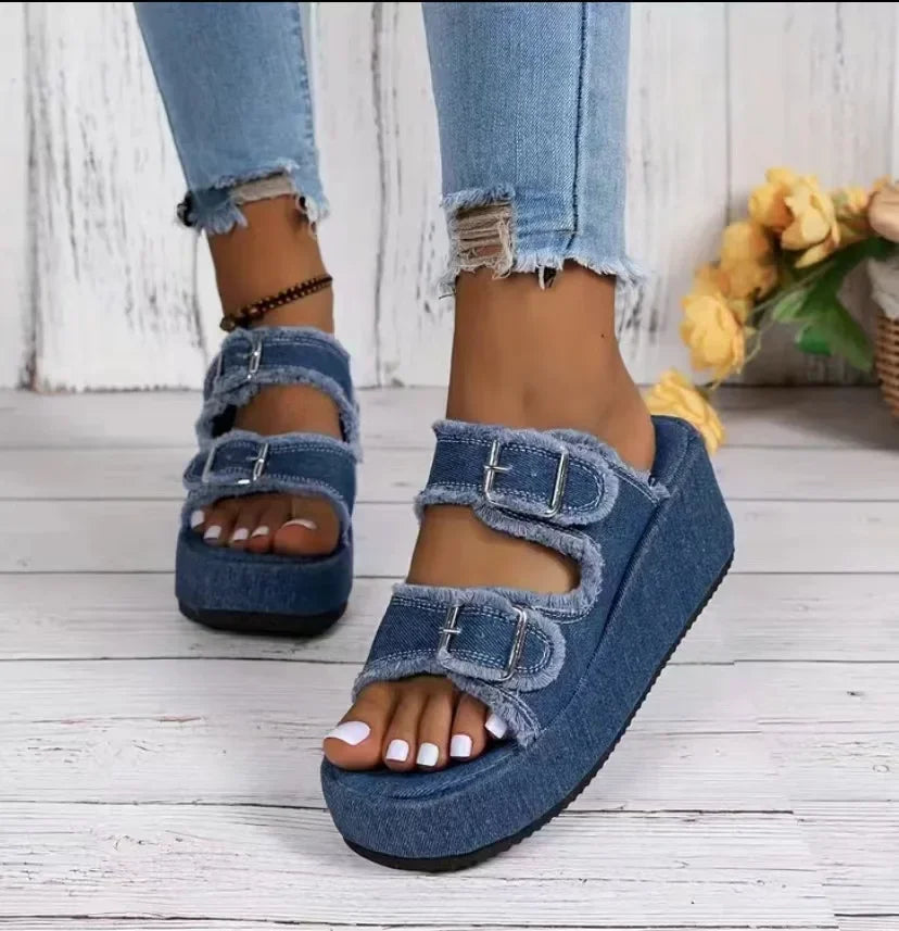 Women Denim Belt Buckle Wedge Heels Slippers Summer2026 Non Slip Thick Sole Beach Slippers Woman Fashion Buckle Platform Sandles